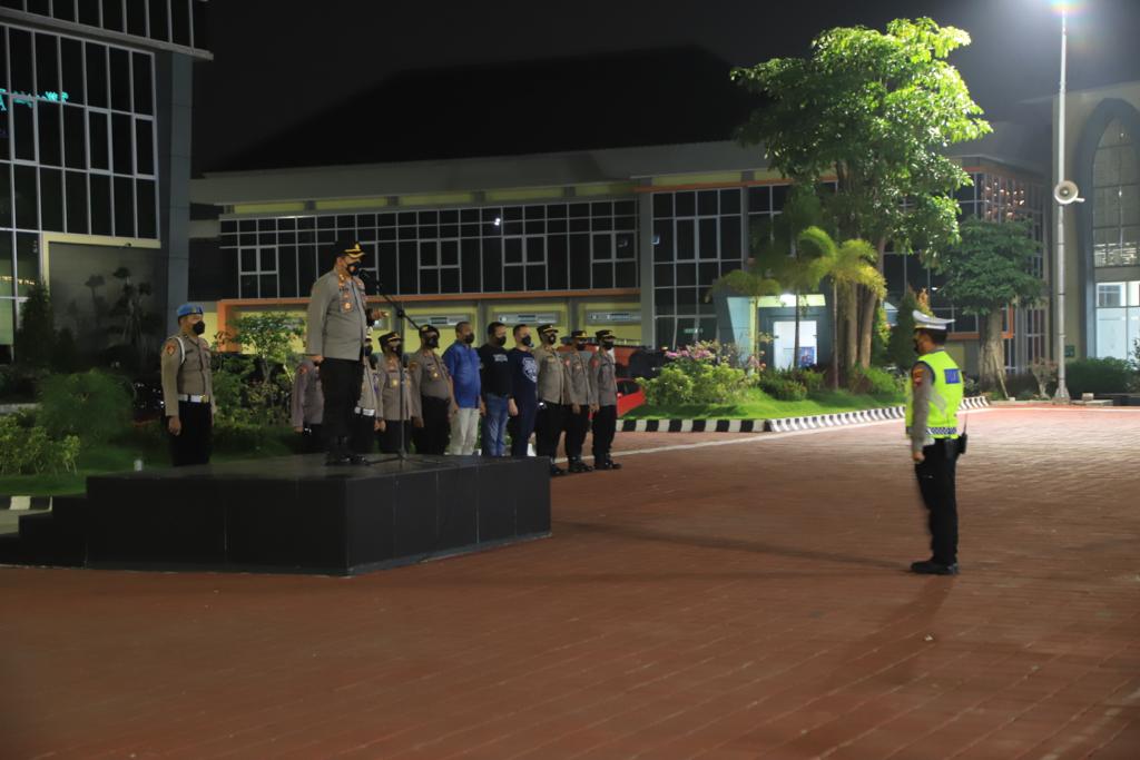 Polres Gresik Terjunkan Puluhan Personel, Gelar Patroli Berskala Besar