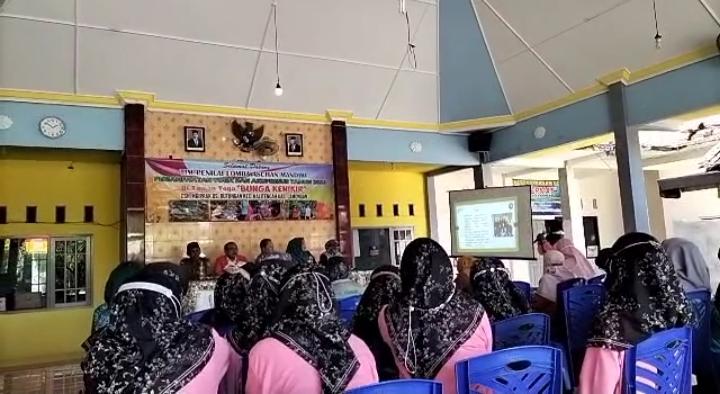 lomba penghijauan kelompok aseman bunga kenigkir, terpilih mewakili kecamatan kalitengah