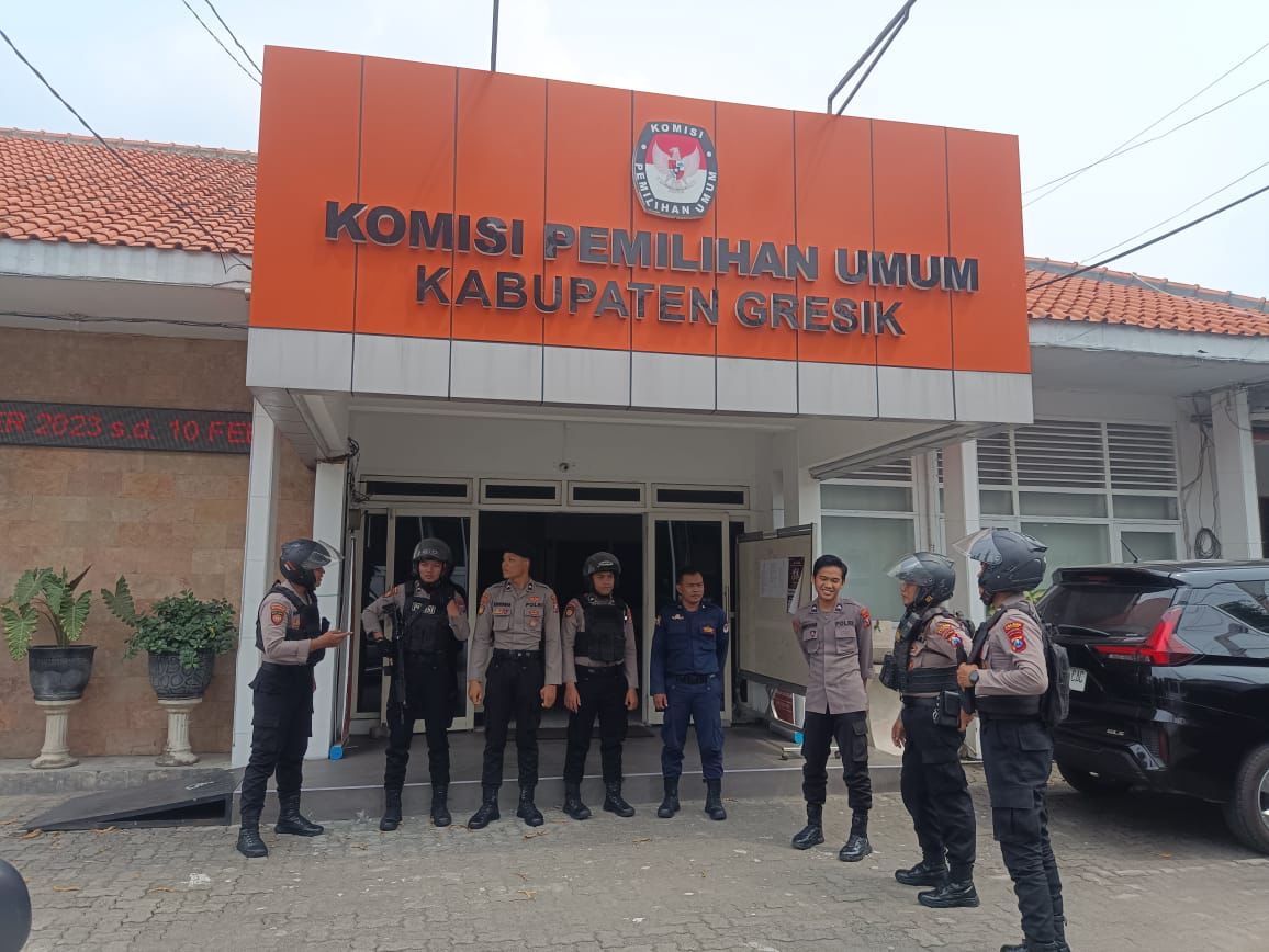 Antisipasi Gangguan Kamtibmas, Polres Gresik Lakukan Patroli Secara Rutin