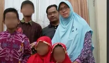 Pengebom Gereja di Surabaya, Ternyata Anak Bos Jamu Tradisional di Banyuwangi.
