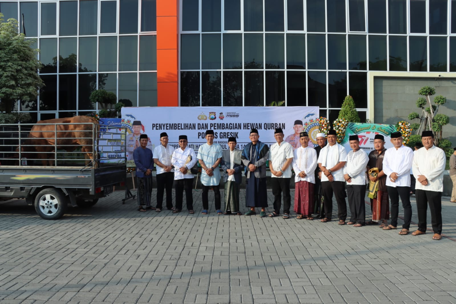Ratusan Personel Polres Gresik Jamin Keamanan Hari Raya Idul Adha 1444 H