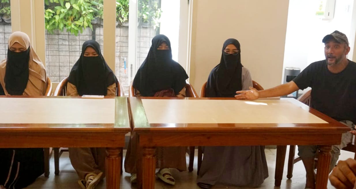 SIDANG KASUS PENCABULAN, HASIL VISUM TAK TERBUKTI, 3 SANTRIWATI DAN 1 USTAZAH BAKAL LAPOR BALIK PELAPORNYA