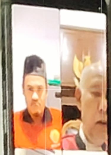 SIDANG PENIPUAN DAN PENGGELAPAN, TERDAKWA C.W DIHUKUM 2 TAHUN BUI