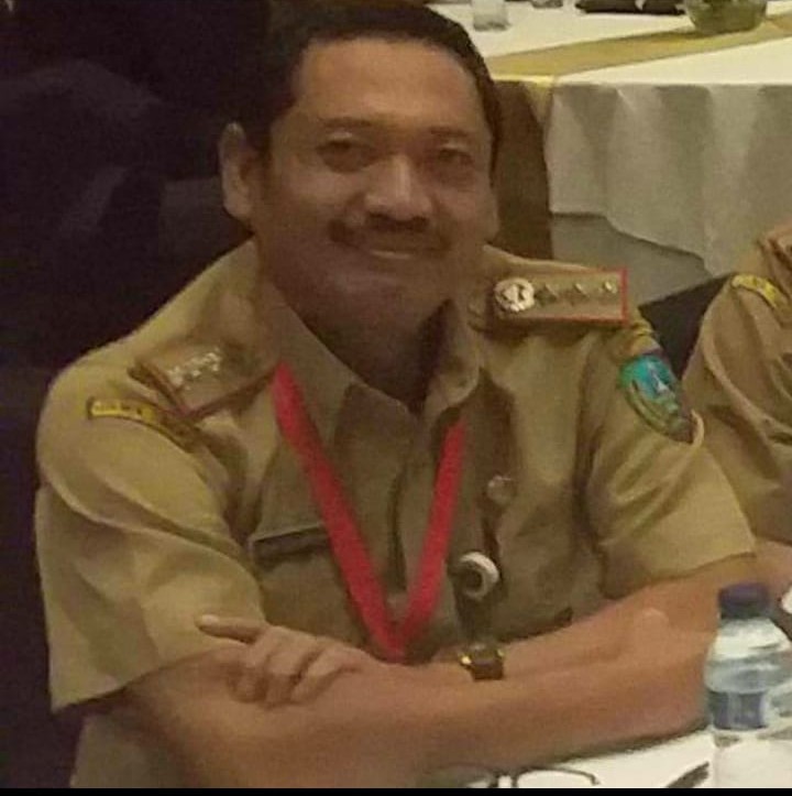 Sikapi Tudingan Miring, Camat Kabuh Ajak Wartawan Sidak